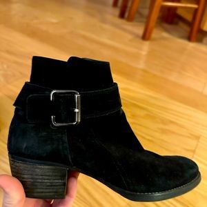 Paul Green ankle boots